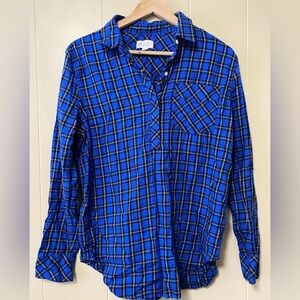 GAP Blue and Black Checkered Shirt